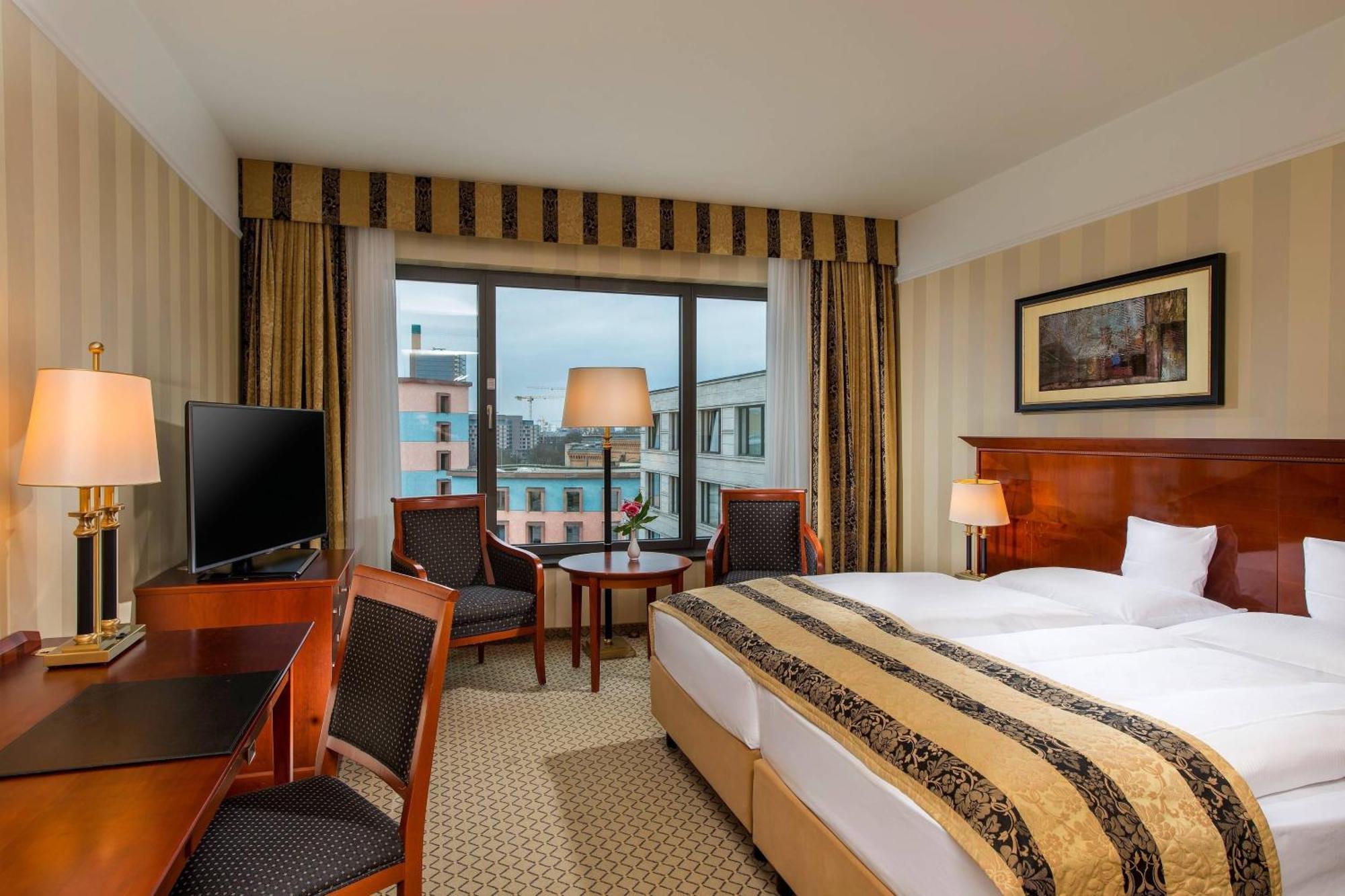 Jw Marriott Hotel Берлин Екстериор снимка