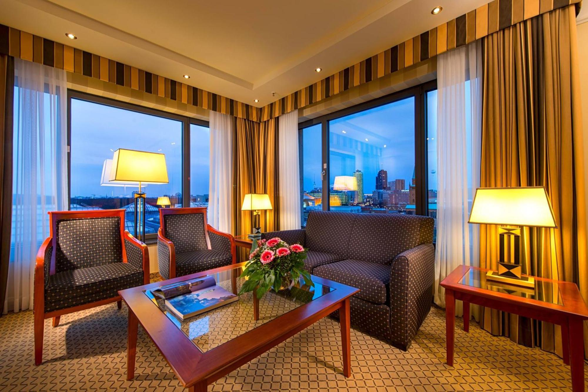 Jw Marriott Hotel Берлин Екстериор снимка
