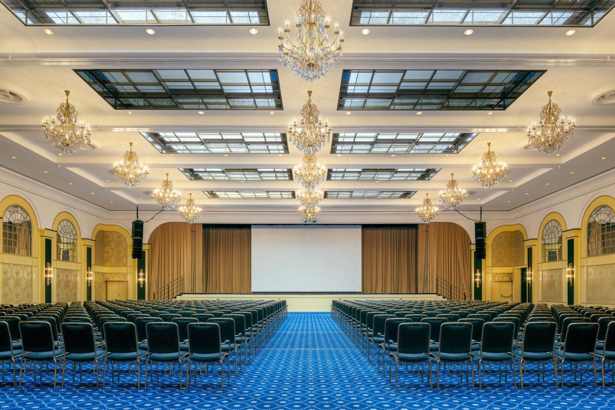Jw Marriott Hotel Берлин Екстериор снимка The Grand Ballroom