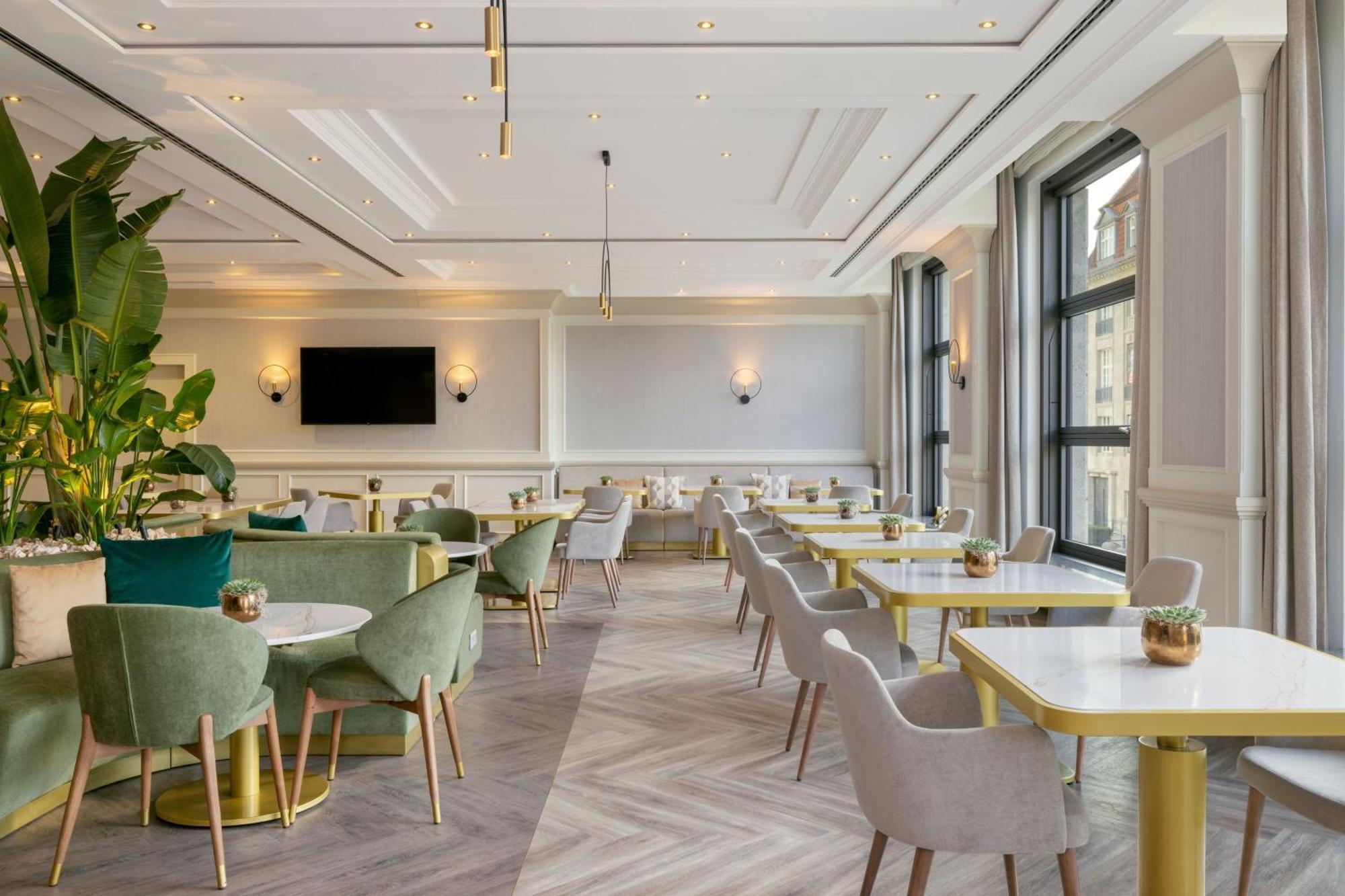 Jw Marriott Hotel Берлин Екстериор снимка The restaurant